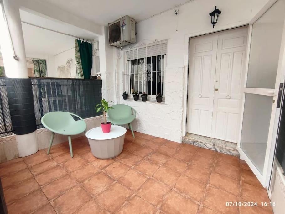 La Casita, A 2 Min A Pie De La Playa! Villa Санта Пола Екстериор снимка